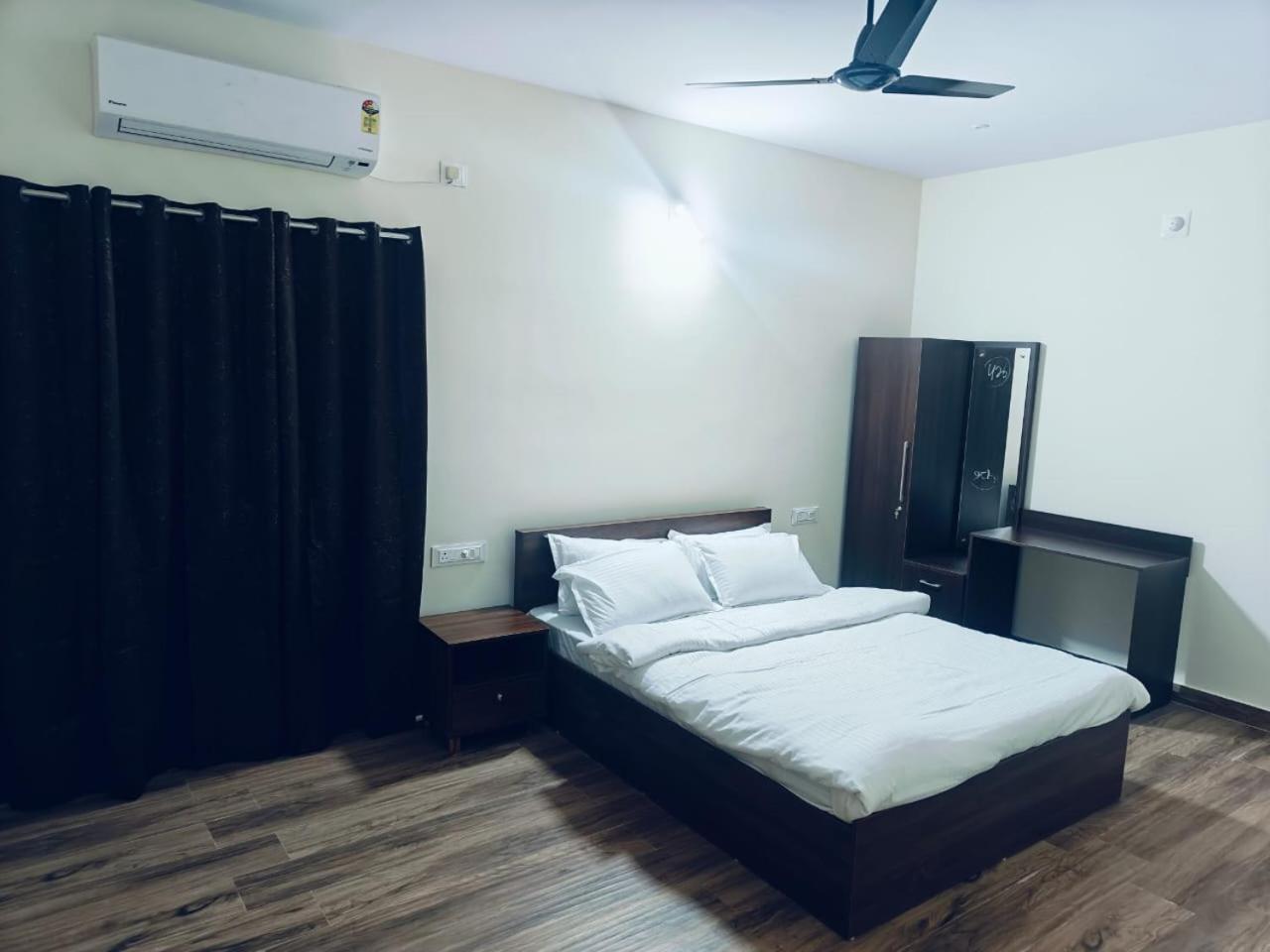 ブバネーシュワル The Nest Bed & Breakfast エクステリア 写真
